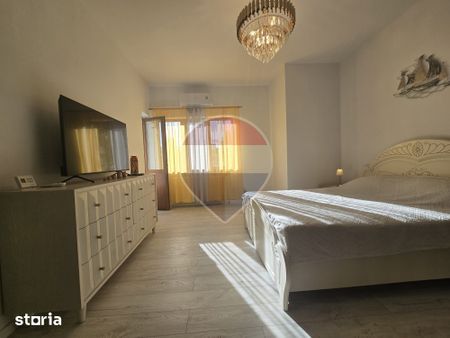 DE INCHIRIAT Apartament Ultra Central 2 camere - Photo 2