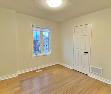 For Lease - 439 Cavanagh Lane, Milton, Ontario - Photo 2