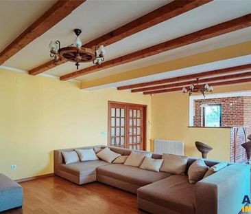 Deosebita rezidenta,cu garaj si speciale facilitati,Stupini, - Fotografie 6