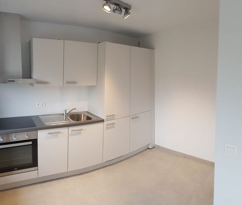 Appartement te huur - Photo 1
