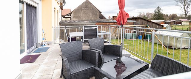 Modernes Hanghaus mit Einliegerwohnung in Nassenfels - Foto 1