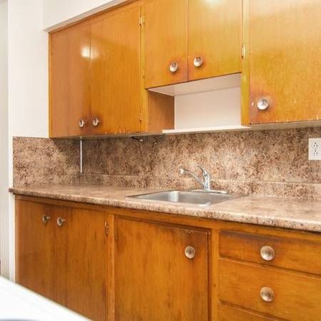 Bright Centrally Located One Bedroom Suite – DT New Westminster - Photo 4