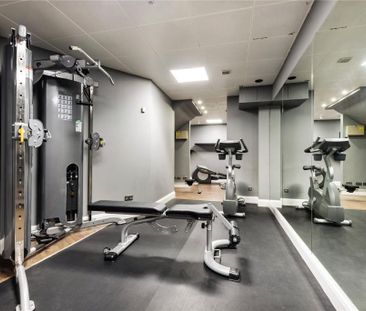 1 bedroom penthouse to rent - Photo 3