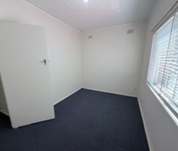 Ideal Location - Photo 5