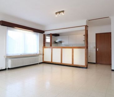 Appartement te huur in Kortrijk voor € 745 met 2 slaapkamers - Photo 1