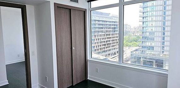 1+1 Bedroom, 1 Bathroom - Lakeshore Condos - Photo 2