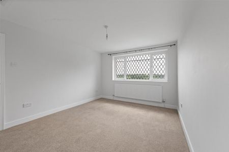 3 bedroom detached house to rent - Photo 3