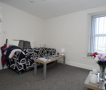 Wolsdon Street, Flat 6, Plymouth - Photo 3