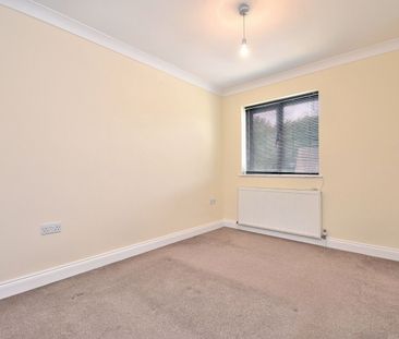 Honeybourne, CM23, Bishops Stortford - Photo 4