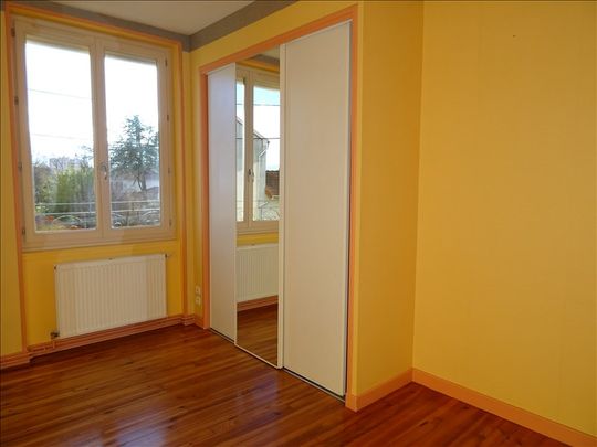 Location Maison 4 pièces 98m² - Photo 1