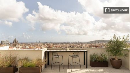 2 room luxury Apartment for rent in Barcelona, Catalonia - Photo 2