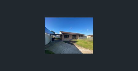 Great location! - Photo 3