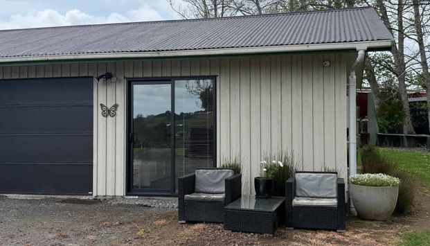 Self Contained Fully Furnished Rural Unit - Photo 1