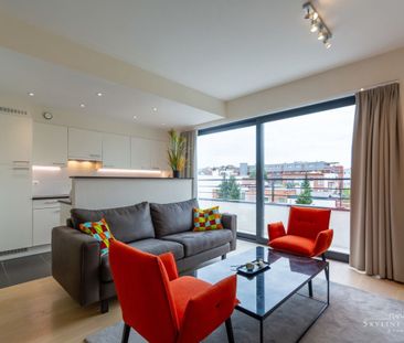 Appartement te huur in Evere voor € 1.700 met 2 slaapkamers - Photo 2
