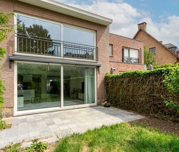 Te huur prachtige woning met dubbele garage - Photo 2