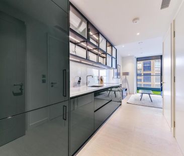 Studio to rent - Photo 1