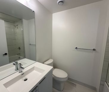 For Lease - 8 Interchange Way Unit# 5705, Vaughan, Ontario - Photo 6