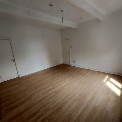 1 bedroom in a flat share to rent - Photo 1