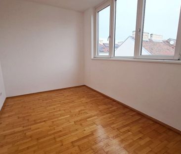 DACHGESCHOSS, INNSTRASSE, sonnige 76 m2 Neubau, 2 Zimmer, Wohnküche... - Foto 4