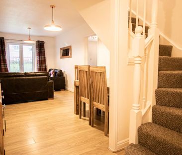 3 bedroom terraced house to rent - Photo 3