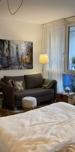 Sanierte 1 Zimmer Wohnung mit Balkon in der Neustadt - Photo 1
