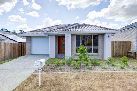 Quality Family Home - Photo 5