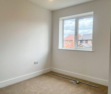3 bedroom terraced house to rent - Photo 2