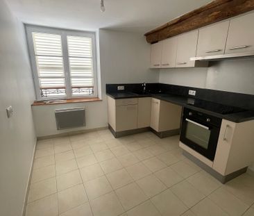 Un triplex situé à MARINES (95640), proche de toutes commodités. - Photo 1