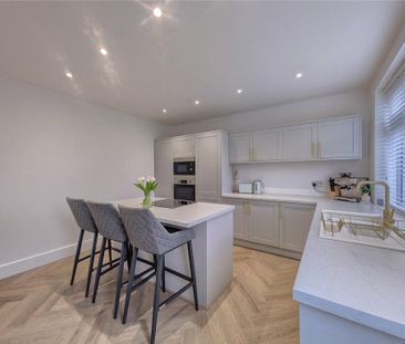 3 bedroom semi-detached house to rent - Photo 5