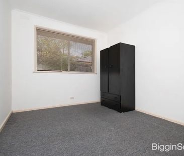 Light-Filled Two-Bedroom Unit in Prime Boronia Location - Photo 4