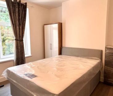 8 Malefant Street, Cathays, Cardiff, CF24 4QB - Photo 4