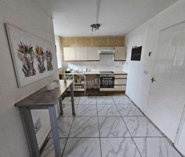 Aire House, Knottingley, WF11 - Photo 6