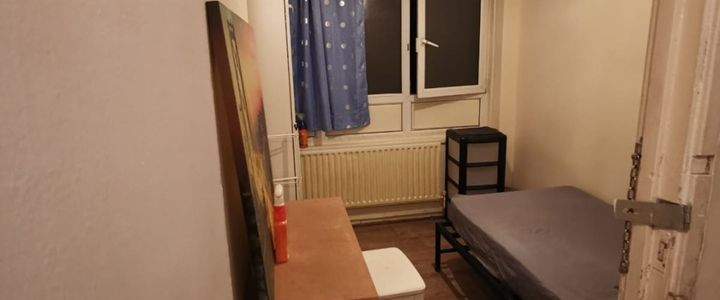 Room in a Shared Flat, Halyard House, E14 - Photo 1