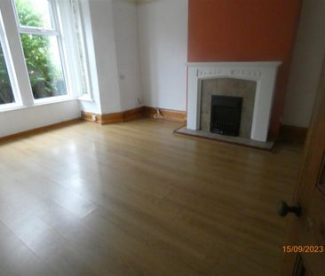 2 bed terraced house to rent in Falmouth Road, Heaton - Photo 6