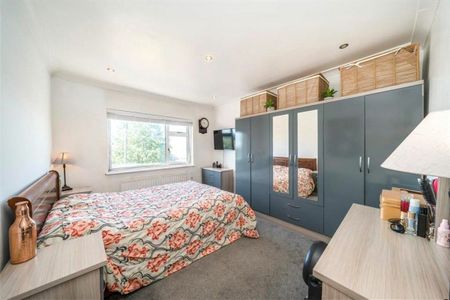 Blackfen Road, Blackfen, DA15 - Photo 2