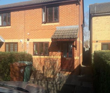 2 bedroom semi-detached house to rent - Photo 2