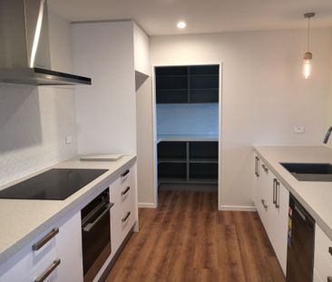 Executive Four Bedroom Home - Photo 3