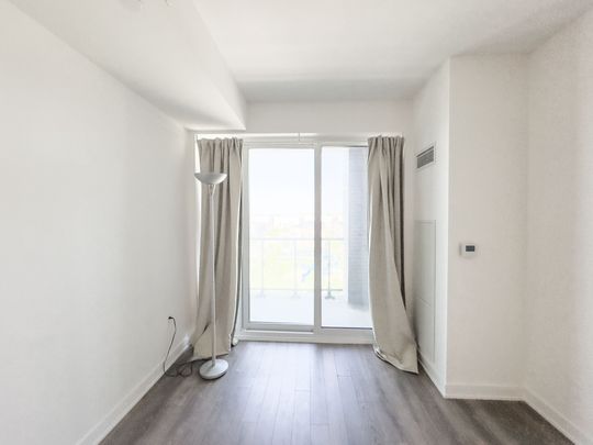 For Lease - 100 Eagle Rock Way Unit# 524, Vaughan, Ontario - Photo 1