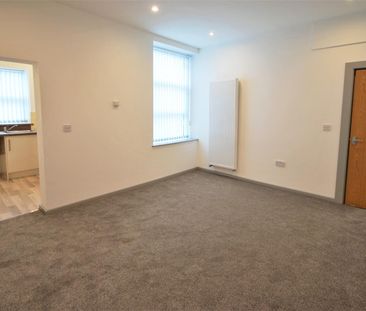2 bed apartment to rent in Spenser Street, Padiham, BB12 - Photo 3
