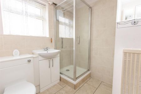 1 bedroom Maisonette to rent - Photo 3