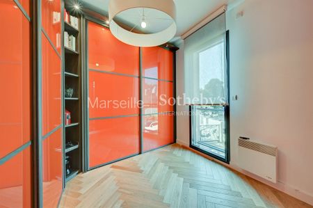 Appartement 3 pièces 91m2 MARSEILLE 8EME 2 600 euros - Photo 2