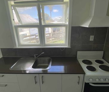 9 Malmo Place, Manurewa - Photo 3