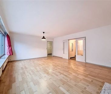 Appartement te huur - Photo 1