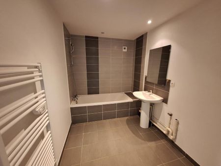 Appartement T3 à louer Noyal Chatillon Sur Seiche - 63 m² - Photo 3