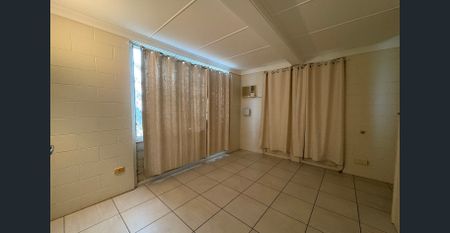 Duplex in Currajong! - Photo 2