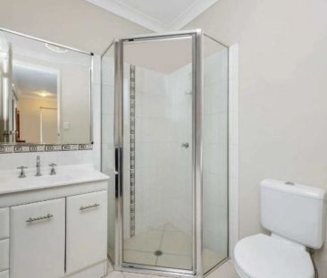 Your Perfect Family Retreat in Bushland Beach - Photo 4