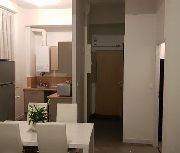 Location Appartement 3 pièces 85m² SAUMUR 49400 - Photo 3