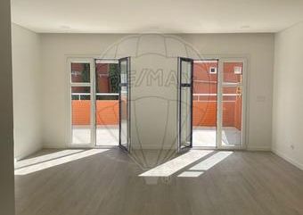 Apartamento T2 em Lisboa