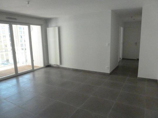 Location appartement 3 pièces 75.1 m² à Chambéry (73000) 4 - Photo 1