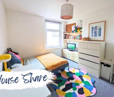 1 bedroom in a house share to rent - Photo 2